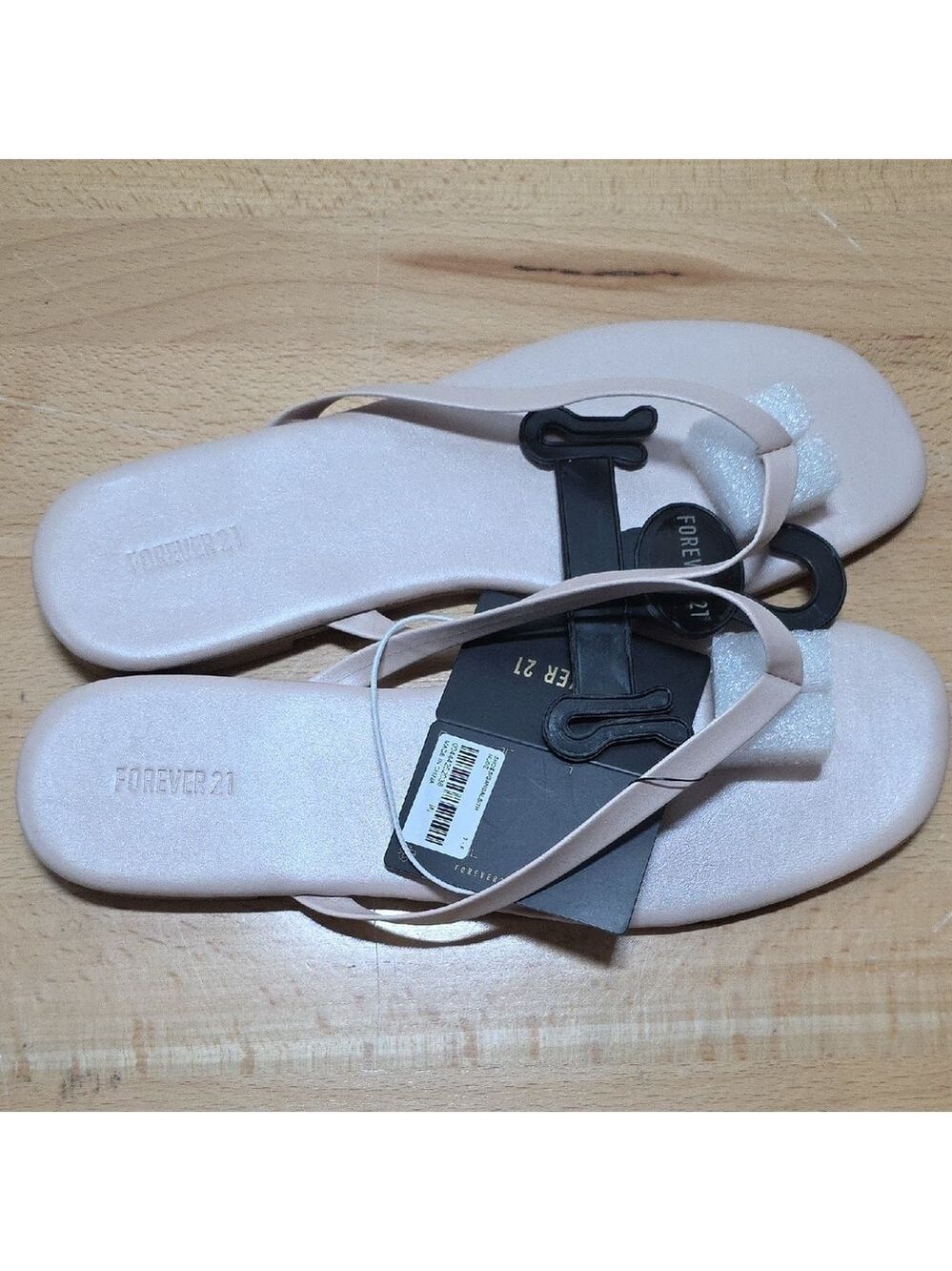 Forever 21 Nude Sandals Flip-Flop Style
